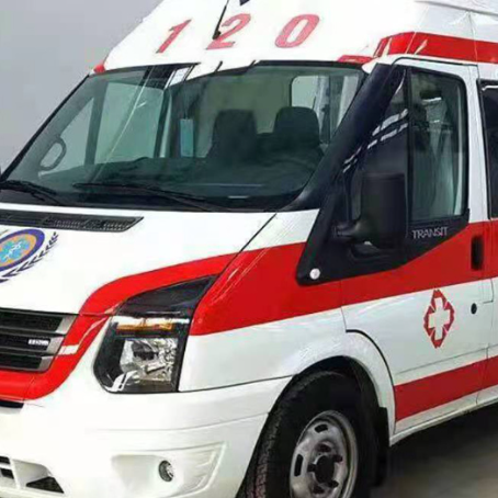 迎江非急救护送病人转院租赁救护车的优缺点对比